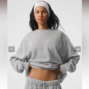 Alo Accolade Crew Neck Pullover (Size M) WORN TWICE